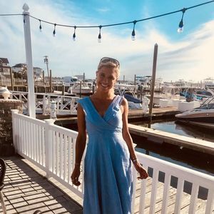 Meet your Posher, Alexandra